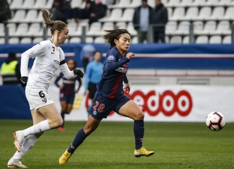  法甲半程最佳阵容，巴黎四将入围引争议  